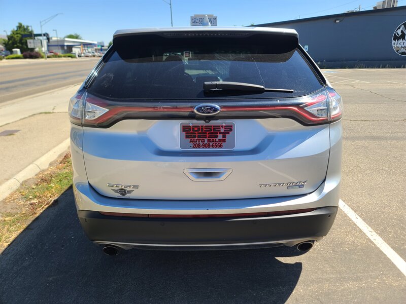 2016 Ford Edge Titanium photo 5