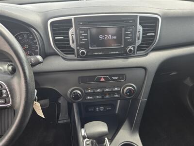 2017 Kia Sportage LX - Photo 10 - Boise, ID 83714