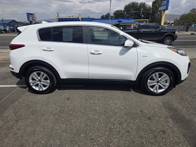 2017 Kia Sportage LX - Photo 8 - Boise, ID 83714