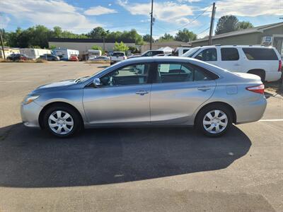 2015 Toyota Camry LE   - Photo 4 - Boise, ID 83714