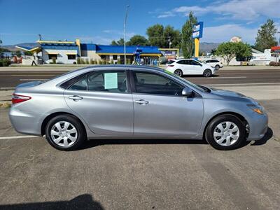 2015 Toyota Camry LE   - Photo 4 - Boise, ID 83714