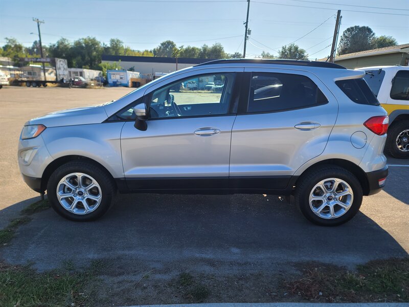 2018 Ford EcoSport SE photo 3