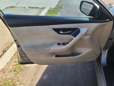 2015 Nissan Altima 2.5 S   - Photo 14 - Boise, ID 83714