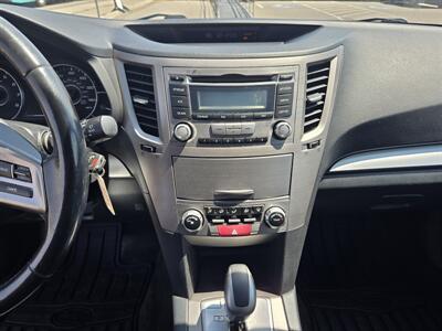 2012 Subaru Outback 2.5i Premium - Photo 10 - Boise, ID 83714