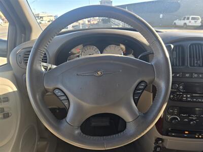 2003 Chrysler Town & Country LXi   - Photo 9 - Boise, ID 83714
