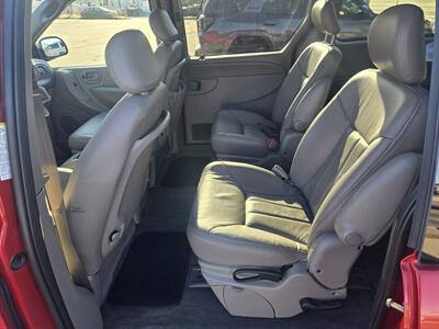 2003 Chrysler Town & Country LXi   - Photo 13 - Boise, ID 83714