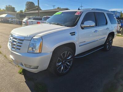2010 Cadillac Escalade   - Photo 3 - Boise, ID 83714