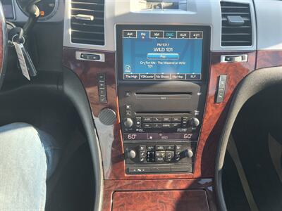 2010 Cadillac Escalade - Photo 10 - Boise, ID 83714