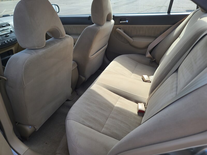 2003 Honda Civic LX photo 13
