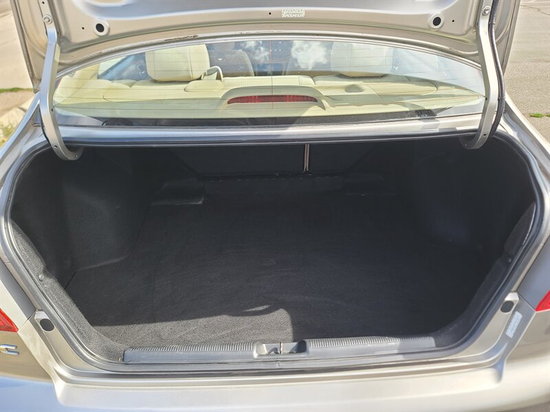 2003 Honda Civic LX photo 14