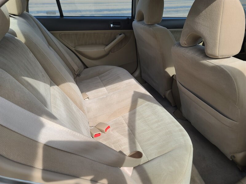 2003 Honda Civic LX photo 15