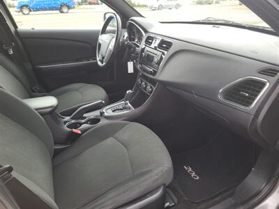 2011 Chrysler 200 Touring - Photo 19 - Boise, ID 83714