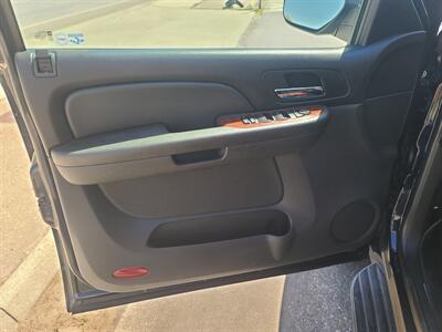 2009 Chevrolet Avalanche LS   - Photo 13 - Boise, ID 83714