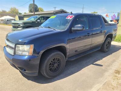 2009 Chevrolet Avalanche LS   - Photo 3 - Boise, ID 83714
