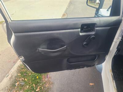 1999 Jeep Wrangler Sport   - Photo 11 - Boise, ID 83714