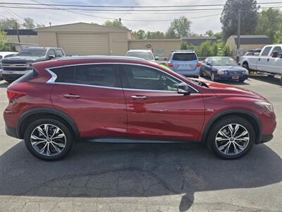 2017 INFINITI QX30 Luxury   - Photo 8 - Boise, ID 83714