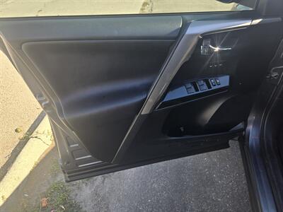 2018 Toyota RAV4 Limited   - Photo 15 - Boise, ID 83714