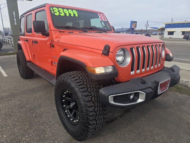 2020 Jeep Wrangler Unlimited Sahara Altitude  