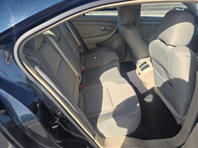 2015 Ford Taurus SEL   - Photo 16 - Boise, ID 83714