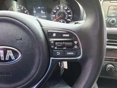 2017 Kia Optima LX   - Photo 12 - Boise, ID 83714