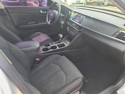 2017 Kia Optima LX   - Photo 20 - Boise, ID 83714