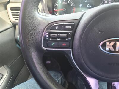 2017 Kia Optima LX   - Photo 13 - Boise, ID 83714