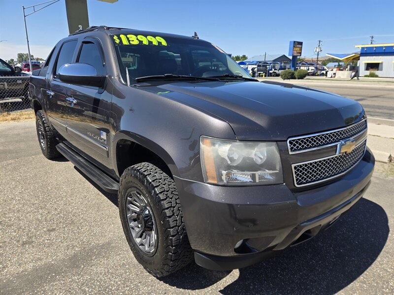 2011 Chevrolet Avalanche LTZ   - Photo 1 - Boise, ID 83714