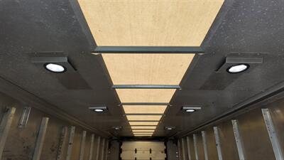 2017 Freightliner MT45 106  Walk-in Van (Step Van) - Photo 16 - San Jacinto, CA 92583