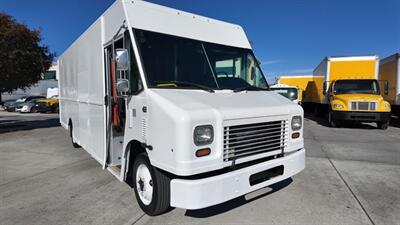 2017 Freightliner MT45 106  Walk-in Van (Step Van) - Photo 37 - San Jacinto, CA 92583