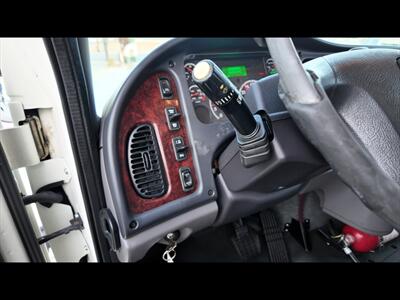 2017 Freightliner M2 106  MOVING TRUCK - Photo 15 - San Jacinto, CA 92583