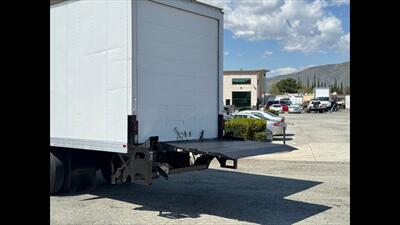 2016 Freightliner M2 106  BOX TRUCK MEASUREMENTS 26L X 100H X 94W - Photo 2 - San Jacinto, CA 92583