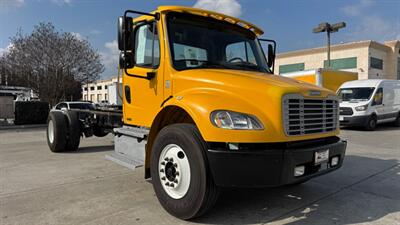2012 Freightliner M2 106 CAB & CHASSIS MANUAL TRANSMISSION - Photo 27 - San Jacinto, CA 92583