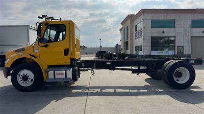 2012 Freightliner M2 106 CAB & CHASSIS MANUAL TRANSMISSION - Photo 42 - San Jacinto, CA 92583