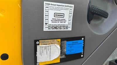 2012 Freightliner M2 106 CAB & CHASSIS MANUAL TRANSMISSION - Photo 34 - San Jacinto, CA 92583