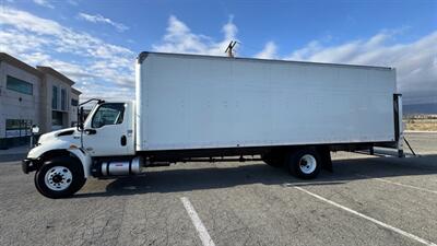 2021 International MV607 28 ft BOX TRUCK - Photo 2 - San Jacinto, CA 92583