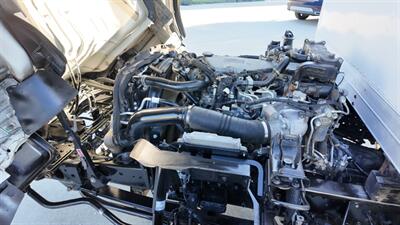 2015 Isuzu NPR HD  16 FT BOX TRUCK - Photo 27 - San Jacinto, CA 92583