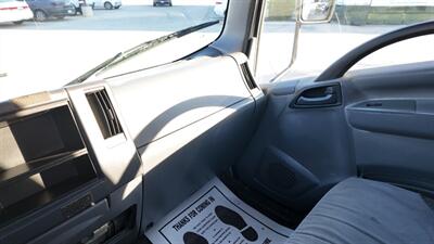 2015 Isuzu NPR HD  16 FT BOX TRUCK - Photo 7 - San Jacinto, CA 92583