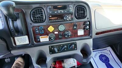 2020 Freightliner M2 106 26 ft REEFER - Photo 6 - San Jacinto, CA 92583