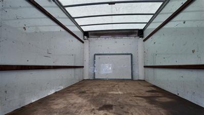 2022 Ford E-350 SD  16 FT BOX TRUCK - Photo 17 - San Jacinto, CA 92583