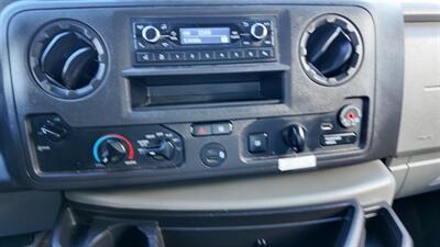 2022 Ford E-350 SD  16 FT BOX TRUCK - Photo 4 - San Jacinto, CA 92583