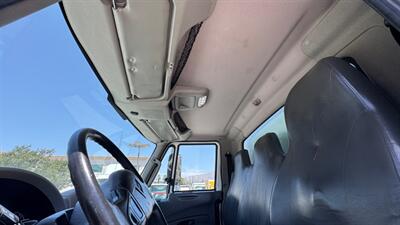 2018 International DuraStar 4300   - Photo 8 - San Jacinto, CA 92583