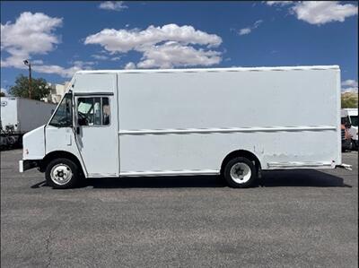 2020 Freightliner MT45 Walk-in Van STEP VAN - Photo 2 - San Jacinto, CA 92583