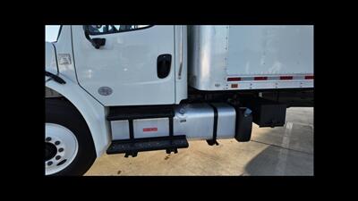 2017 Freightliner M2 106  BOX TRUCK - Photo 3 - San Jacinto, CA 92583