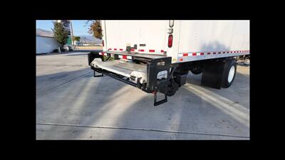 2017 Freightliner M2 106  BOX TRUCK - Photo 19 - San Jacinto, CA 92583