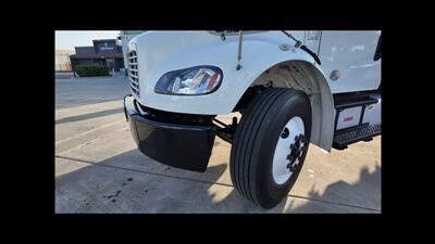 2017 Freightliner M2 106  BOX TRUCK - Photo 2 - San Jacinto, CA 92583