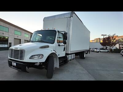 2016 Freightliner M2 106  26 ft BOX TRUCK