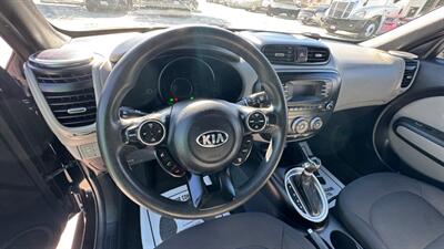 2015 Kia Soul - Photo 5 - San Jacinto, CA 92583