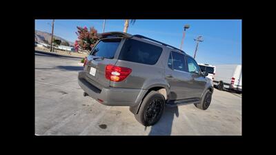 2002 Toyota Sequoia Limited   - Photo 17 - San Jacinto, CA 92583