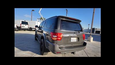 2002 Toyota Sequoia Limited   - Photo 14 - San Jacinto, CA 92583