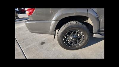 2002 Toyota Sequoia Limited   - Photo 18 - San Jacinto, CA 92583